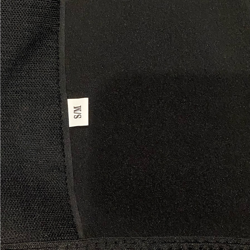 Darlis Back Brace Support - Picture 8 of 9